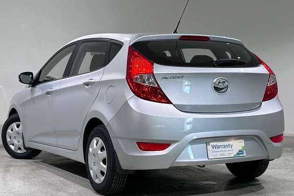 2014 Hyundai Accent Active RB2