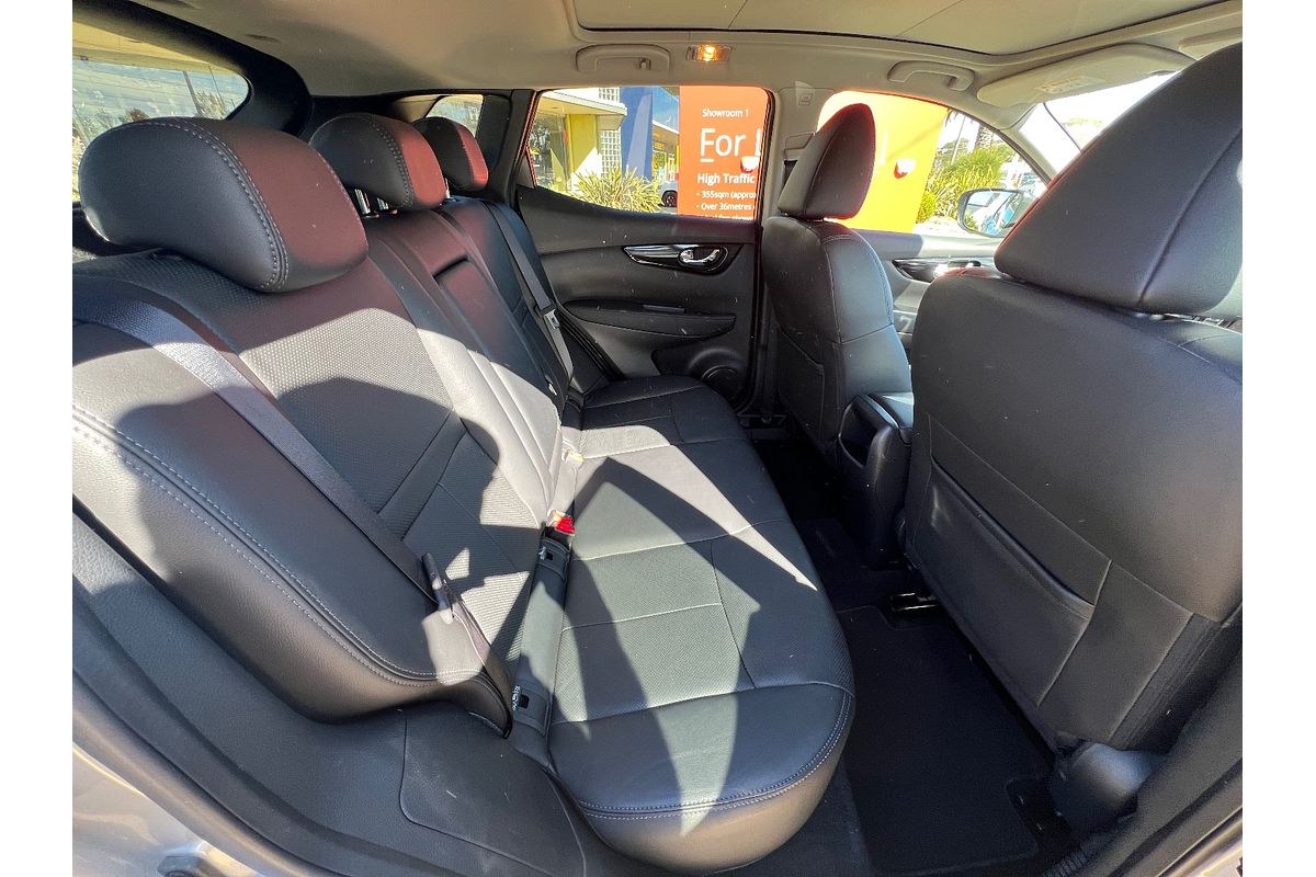 2017 Nissan QASHQAI Ti J11