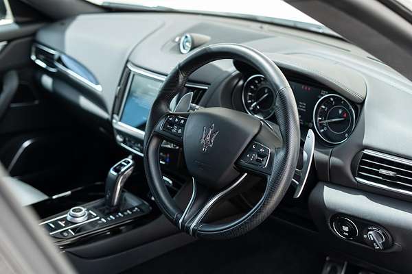 2022 Maserati Levante Modena M161
