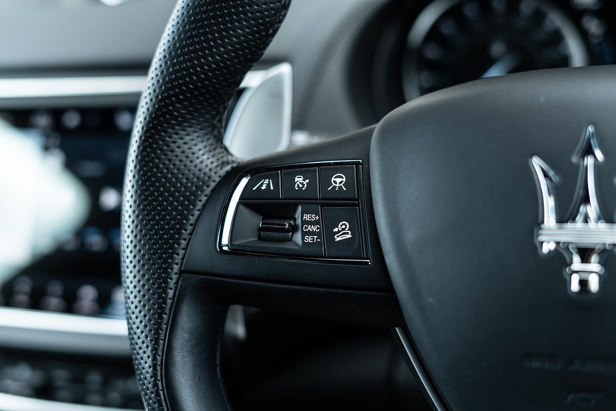 2022 Maserati Levante Modena M161