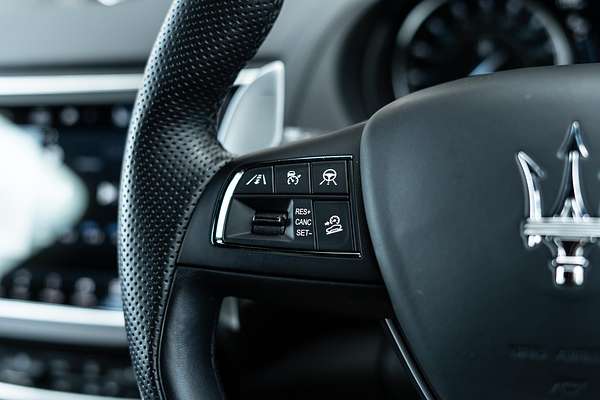 2022 Maserati Levante Modena M161