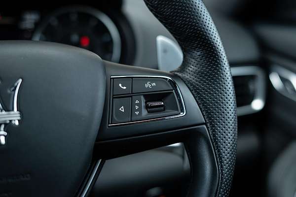 2022 Maserati Levante Modena M161