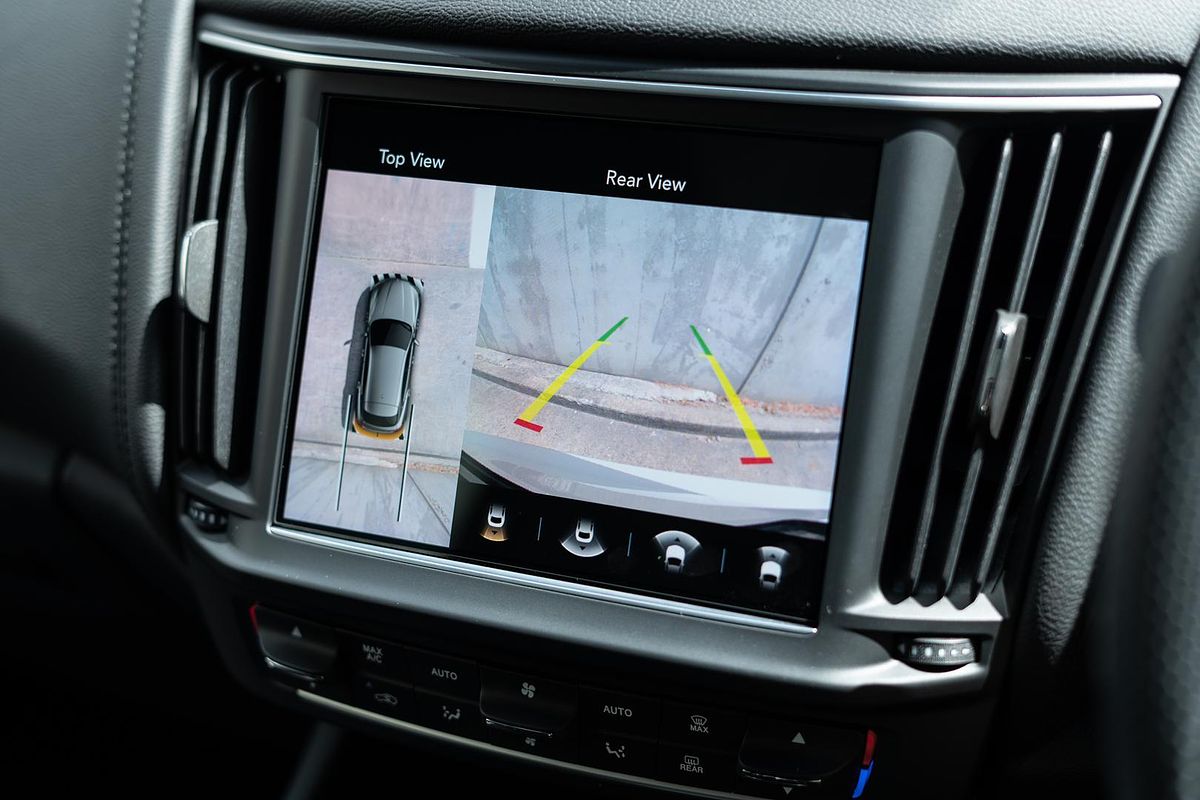 2022 Maserati Levante Modena M161