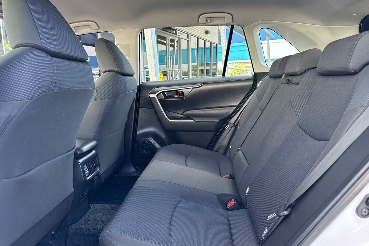 2021 Toyota RAV4 GX AXAH52R