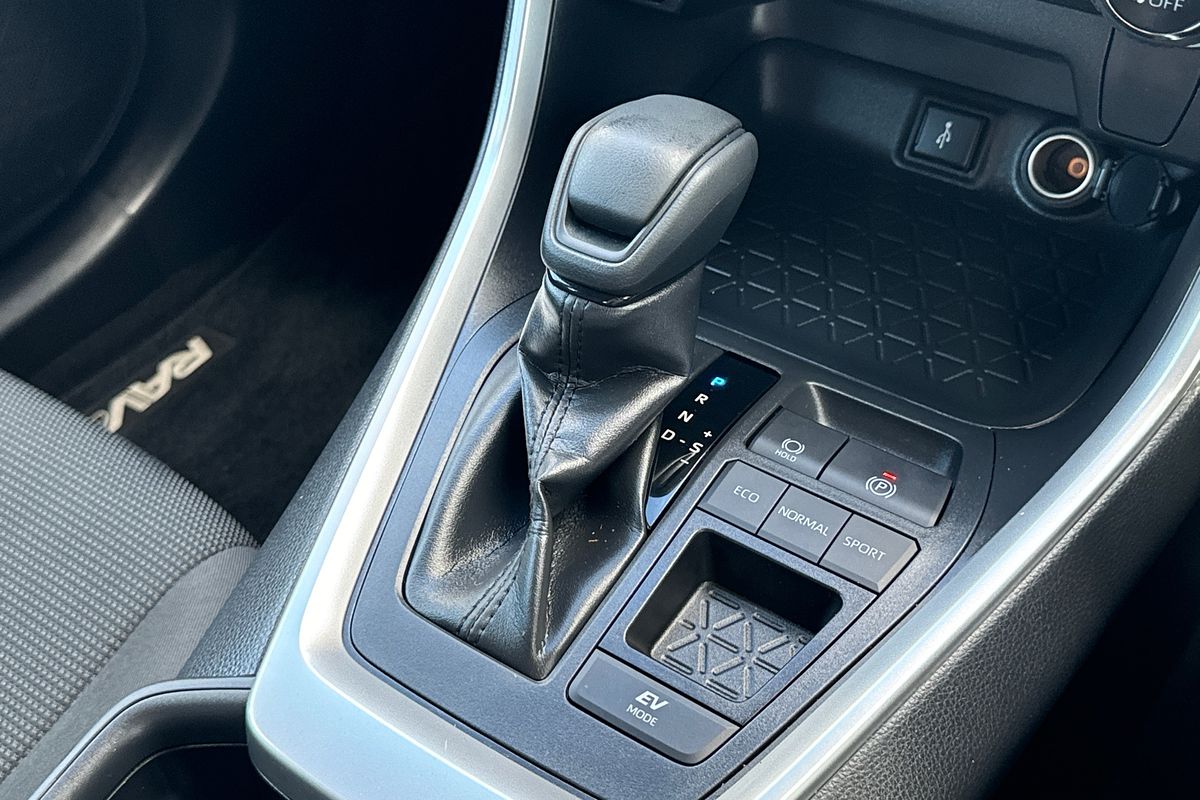 2021 Toyota RAV4 GX AXAH52R