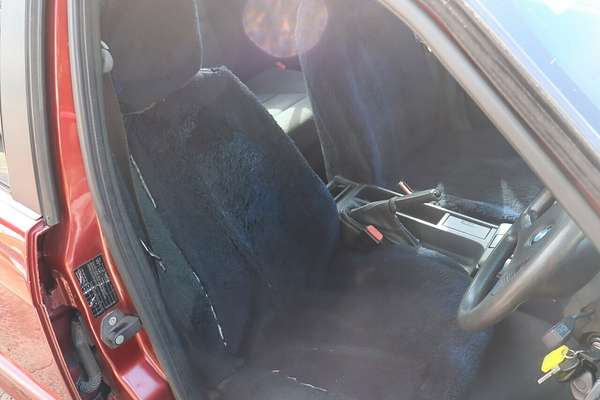 1992 BMW 318i