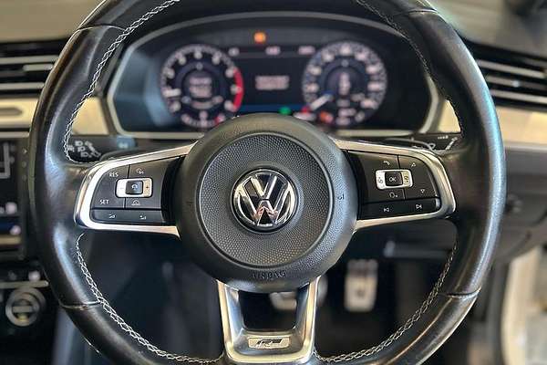 2017 Volkswagen Passat 206TSI R-Line B8