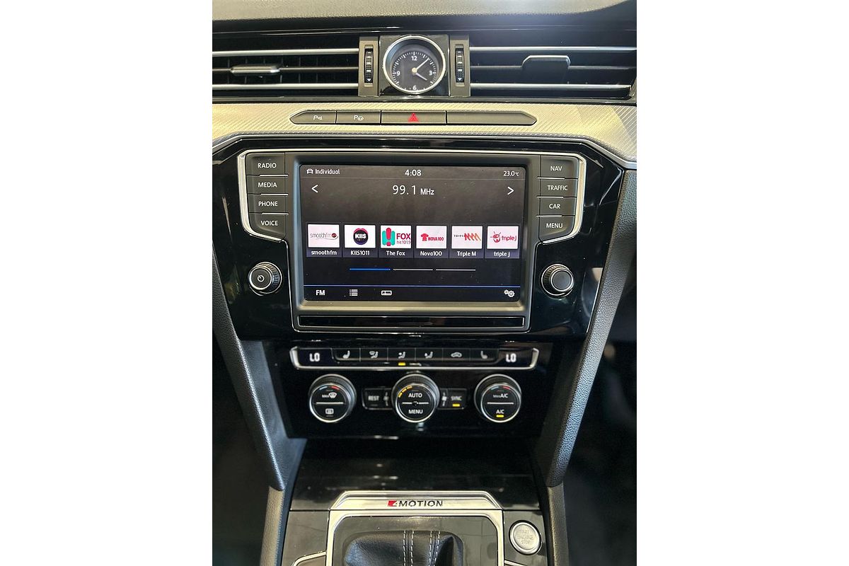 2017 Volkswagen Passat 206TSI R-Line B8