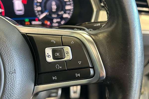 2017 Volkswagen Passat 206TSI R-Line B8