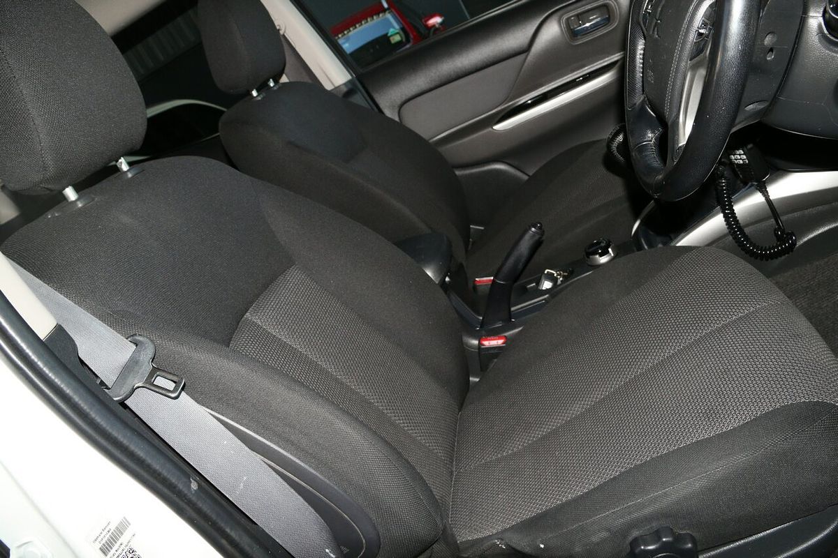 2018 Mitsubishi Triton Blackline MQ 4X4