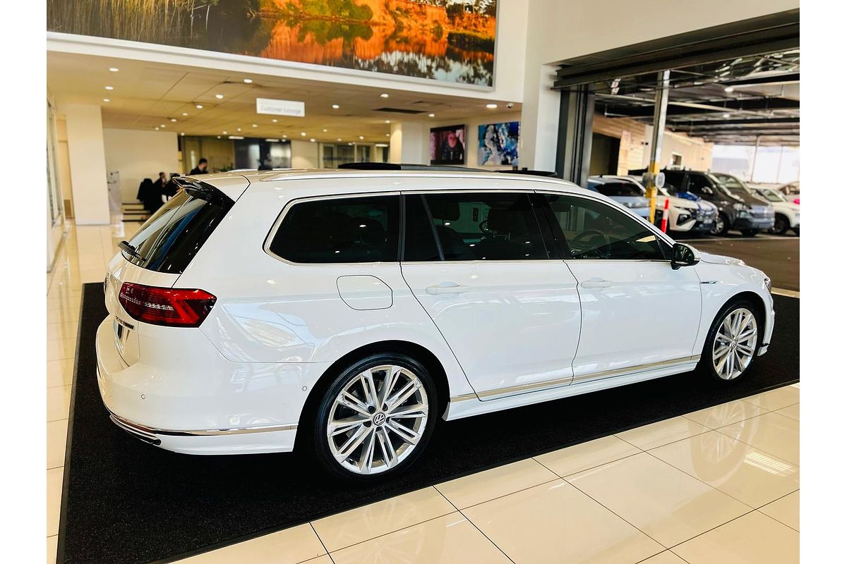 2017 Volkswagen Passat 206TSI R-Line B8