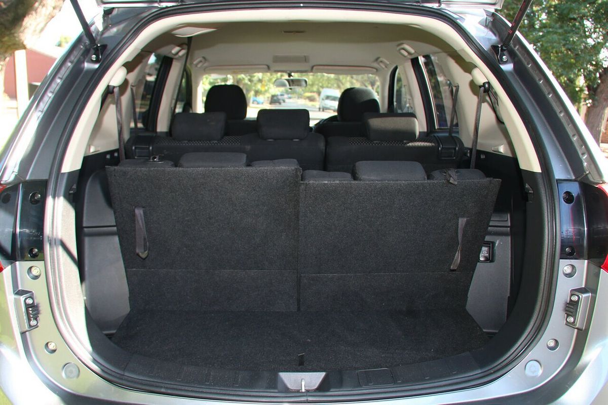 2017 Mitsubishi Outlander LS ZK