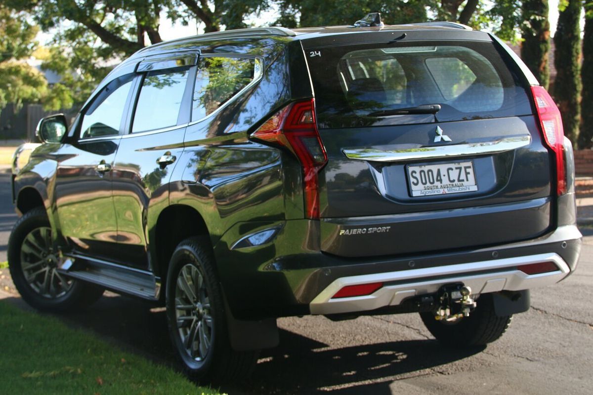 2023 Mitsubishi Pajero Sport GLX QF