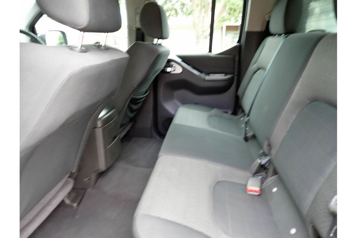 2011 Nissan Navara ST (4x4) D40 4X4
