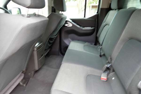 2011 Nissan Navara ST (4x4) D40 4X4
