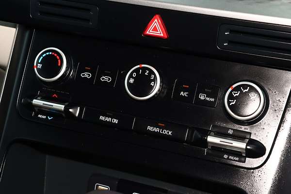 2023 Kia Carnival S KA4