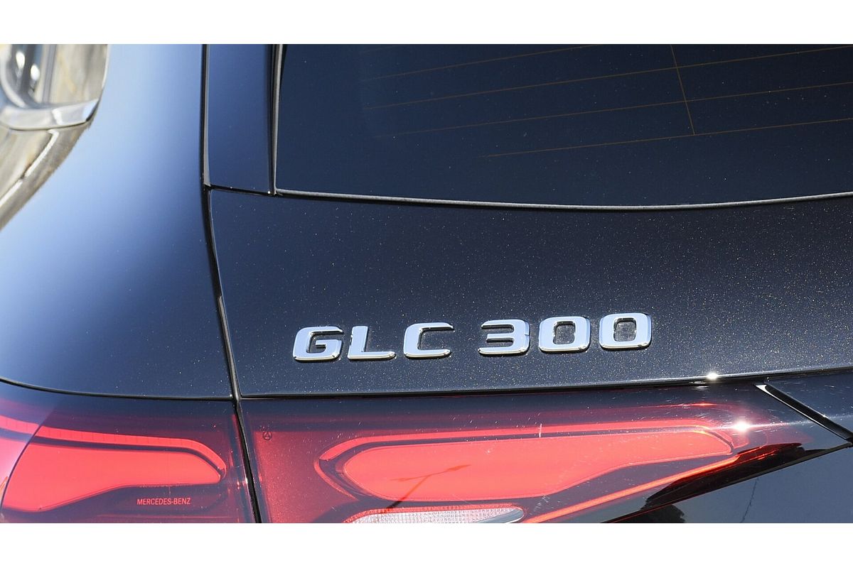 2024 Mercedes-Benz GLC-Class GLC300 X254