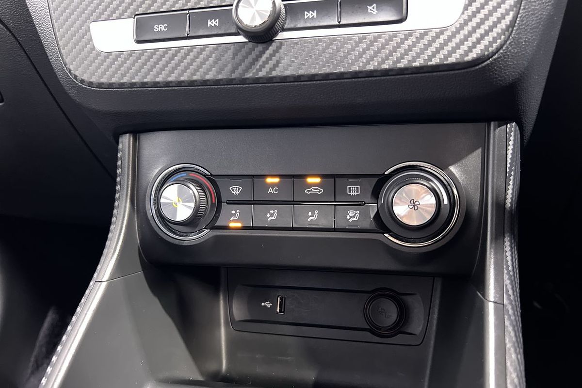 2022 MG ZS Excite AZS1