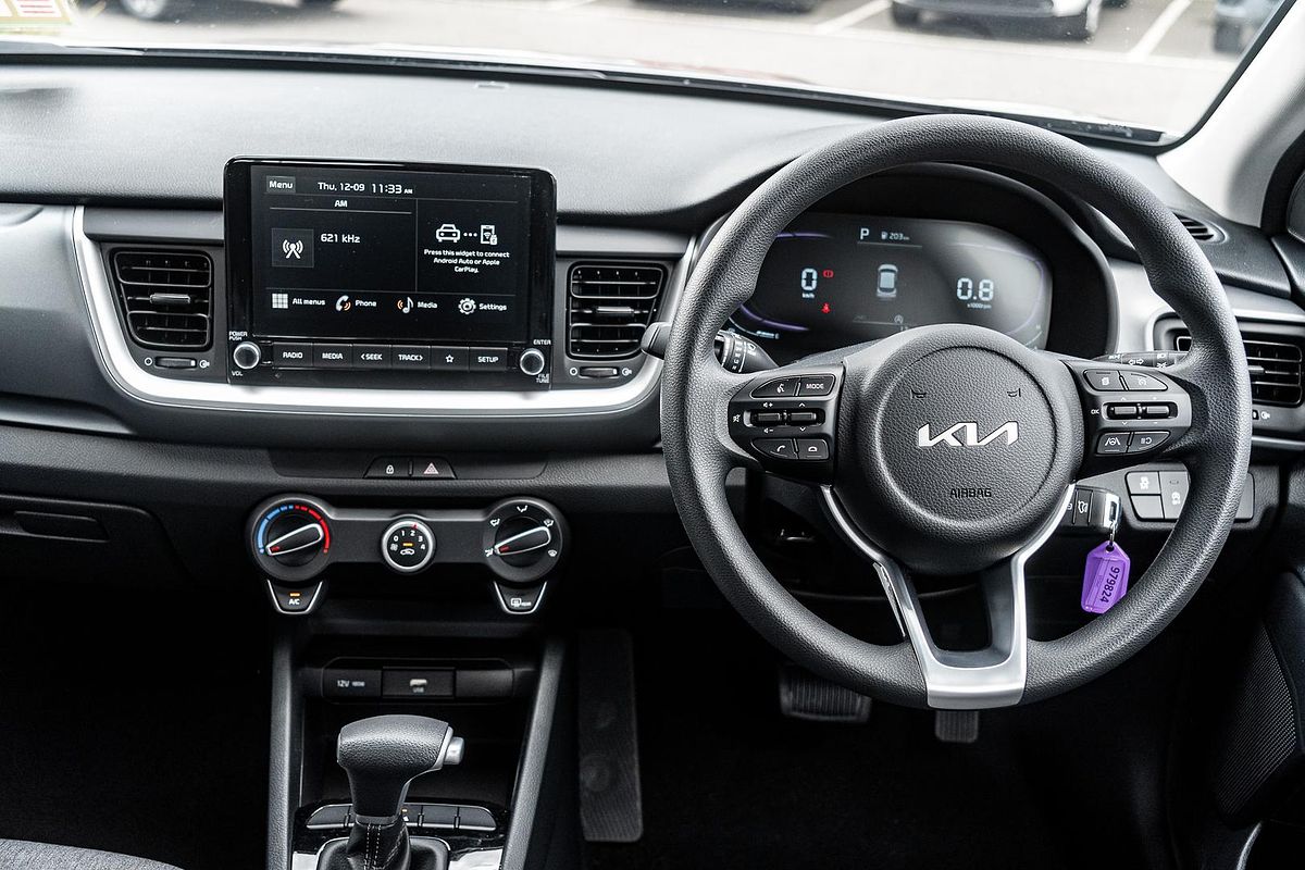 2024 Kia Stonic S YB