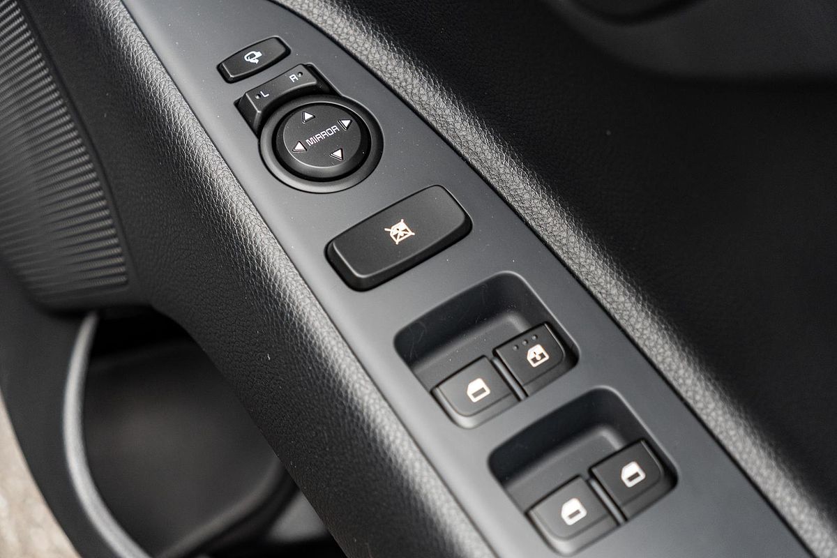 2024 Kia Stonic S YB