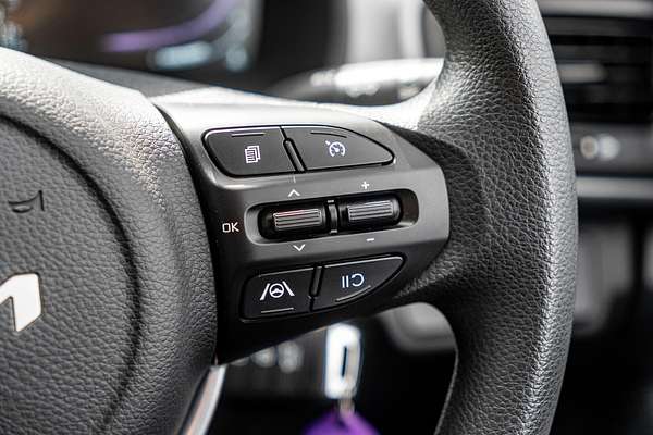 2024 Kia Stonic S YB