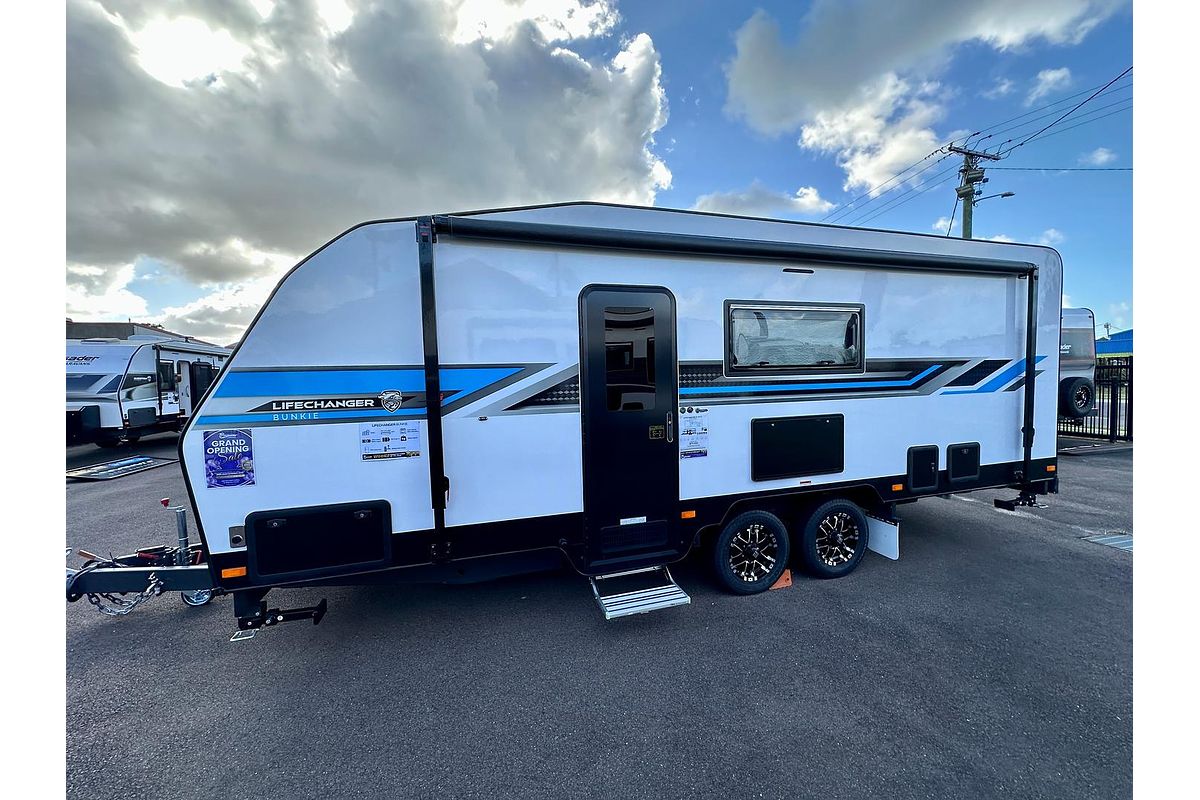 2025 Crusader My25 Lifechanger Bunkie