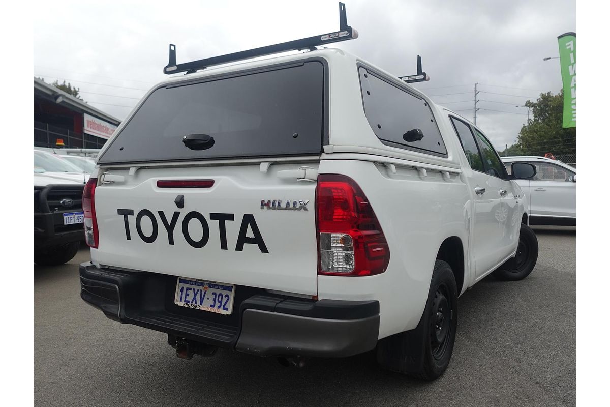 2015 Toyota Hilux SR GGN120R Rear Wheel Drive