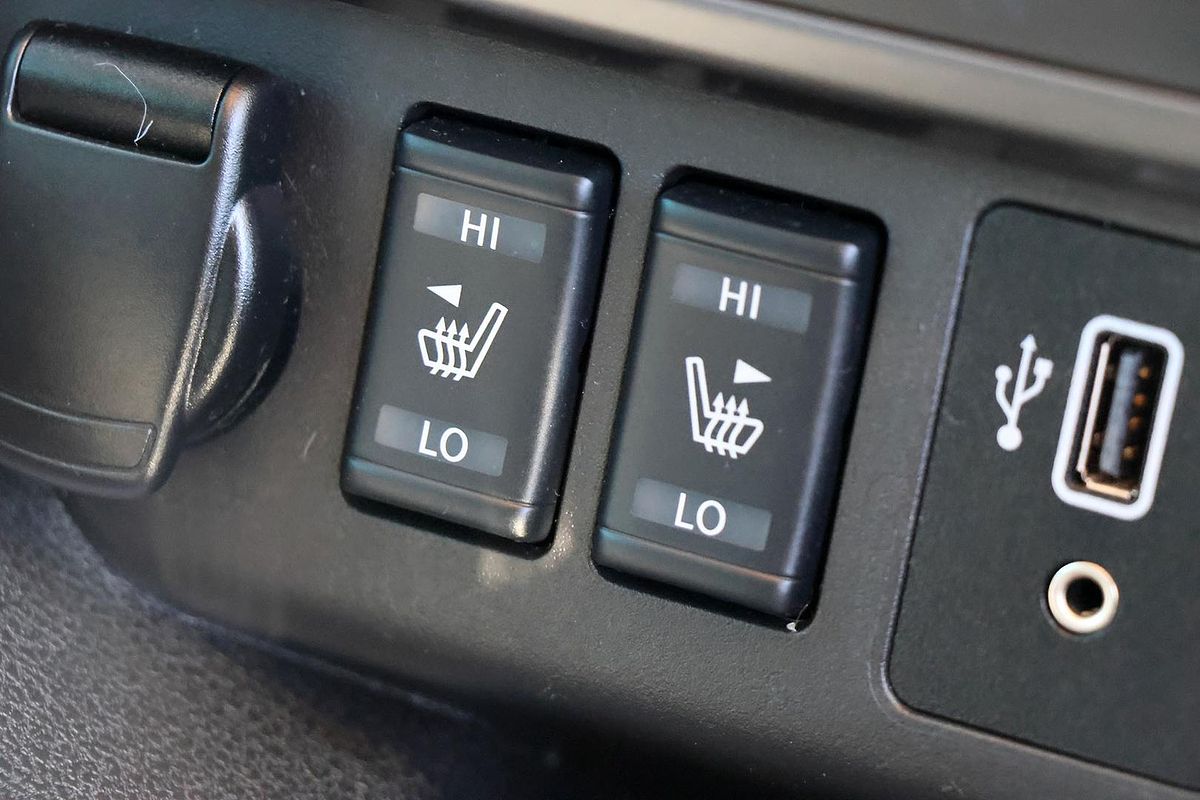 2019 Nissan LEAF ZE1
