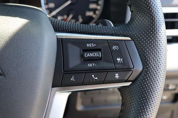 2024 Mitsubishi Outlander LS ZM