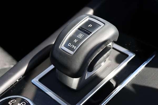 2024 Mitsubishi Outlander LS ZM