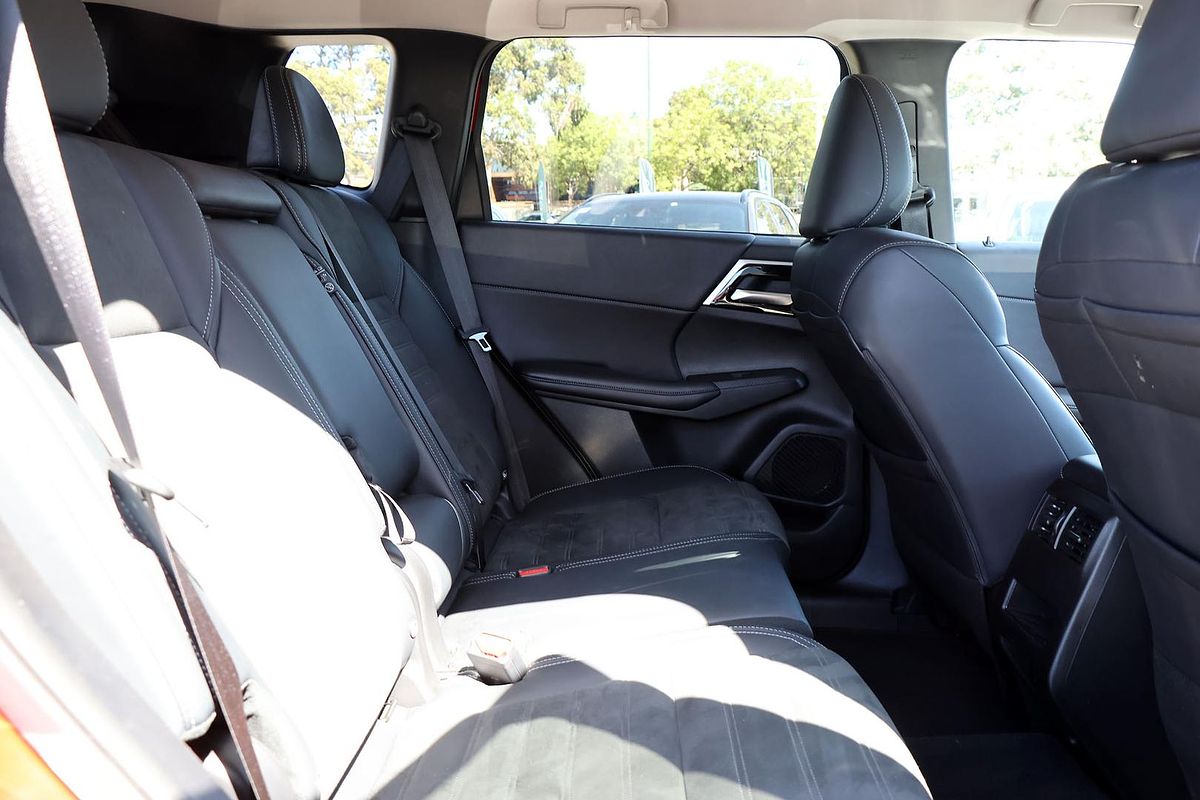 2024 Mitsubishi Outlander Aspire ZM