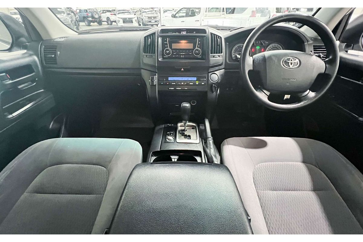 2015 Toyota Landcruiser GX VDJ200R