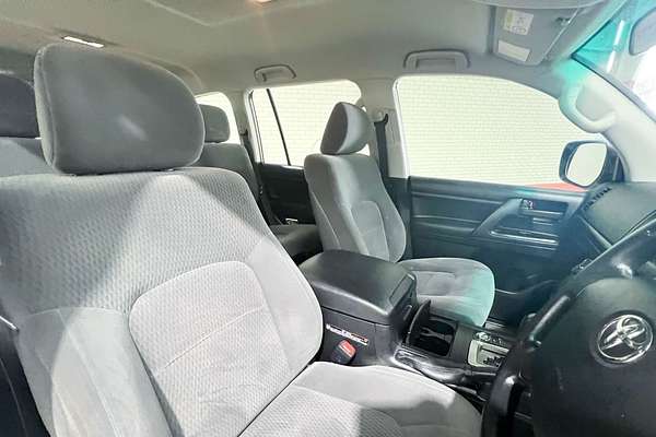 2015 Toyota Landcruiser GX VDJ200R