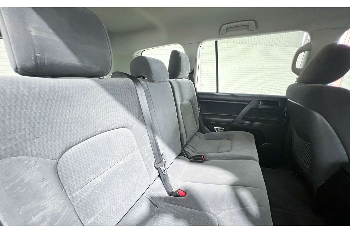 2015 Toyota Landcruiser GX VDJ200R