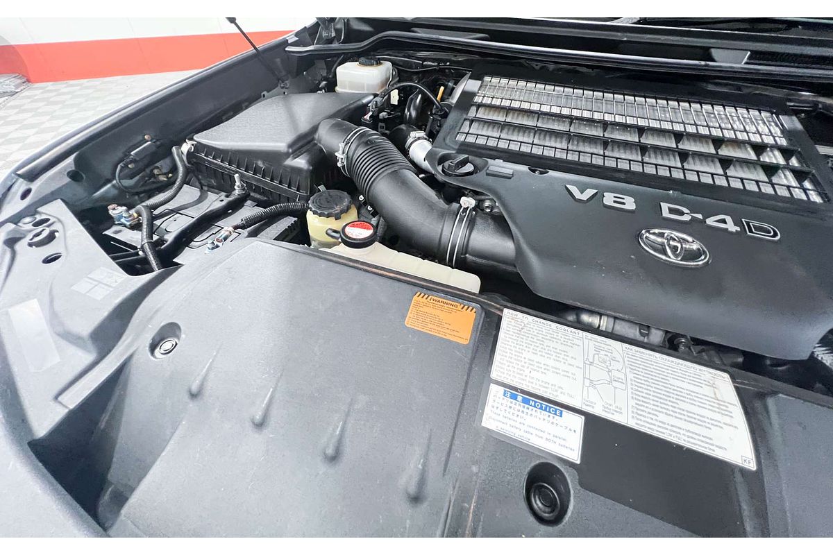 2015 Toyota Landcruiser GX VDJ200R