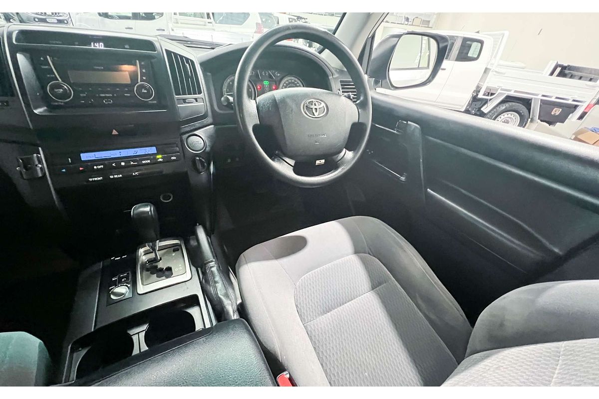 2015 Toyota Landcruiser GX VDJ200R