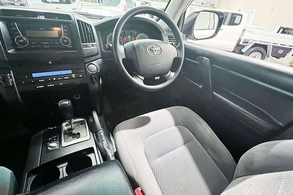 2015 Toyota Landcruiser GX VDJ200R