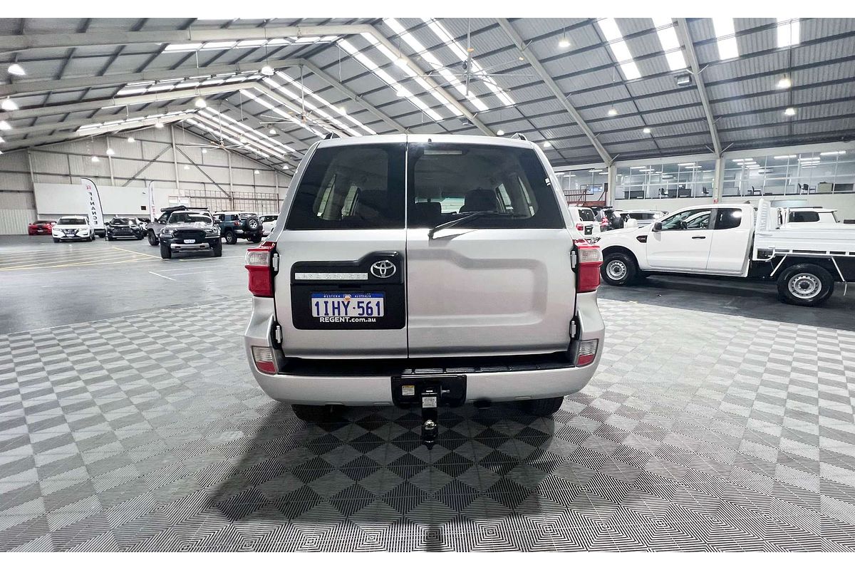 2015 Toyota Landcruiser GX VDJ200R