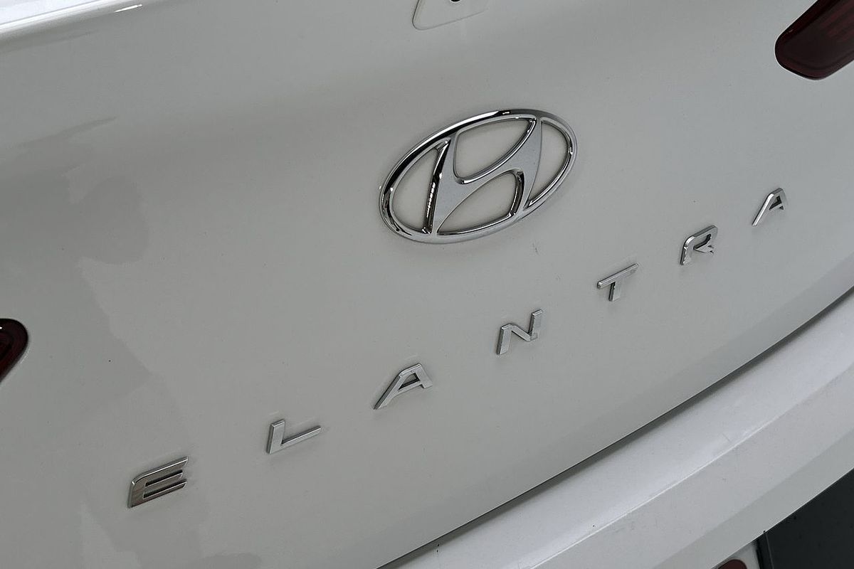 2019 Hyundai Elantra Sport AD.2