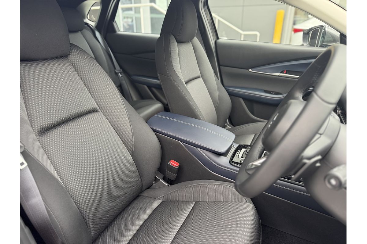Mazda CX-30 E 6AUTO WAGON G20 EVOLVE