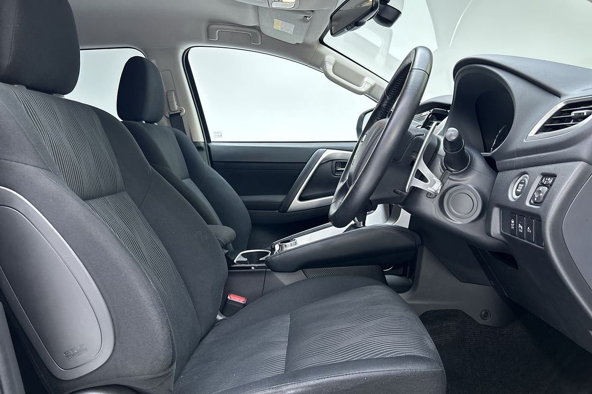 2024 Mitsubishi Pajero Sport GLS QG