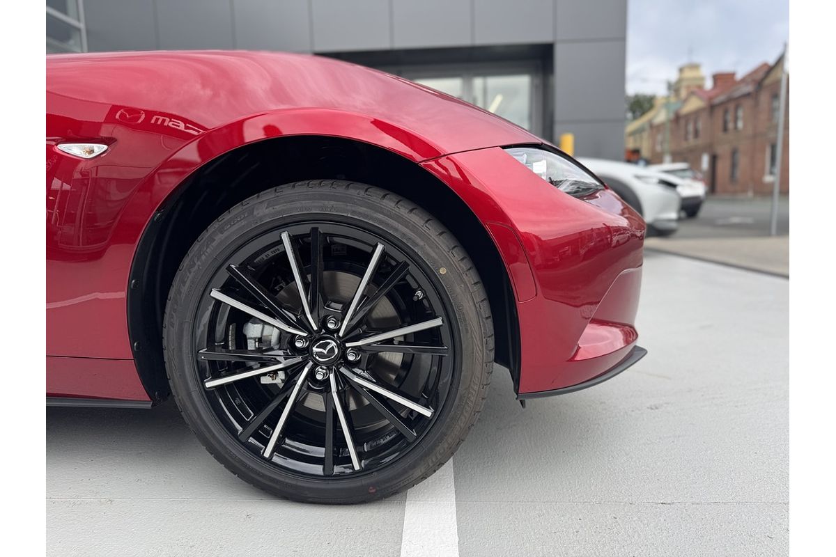 Mazda  Y 6MAN 2.0L G20 ROADSTER GT
