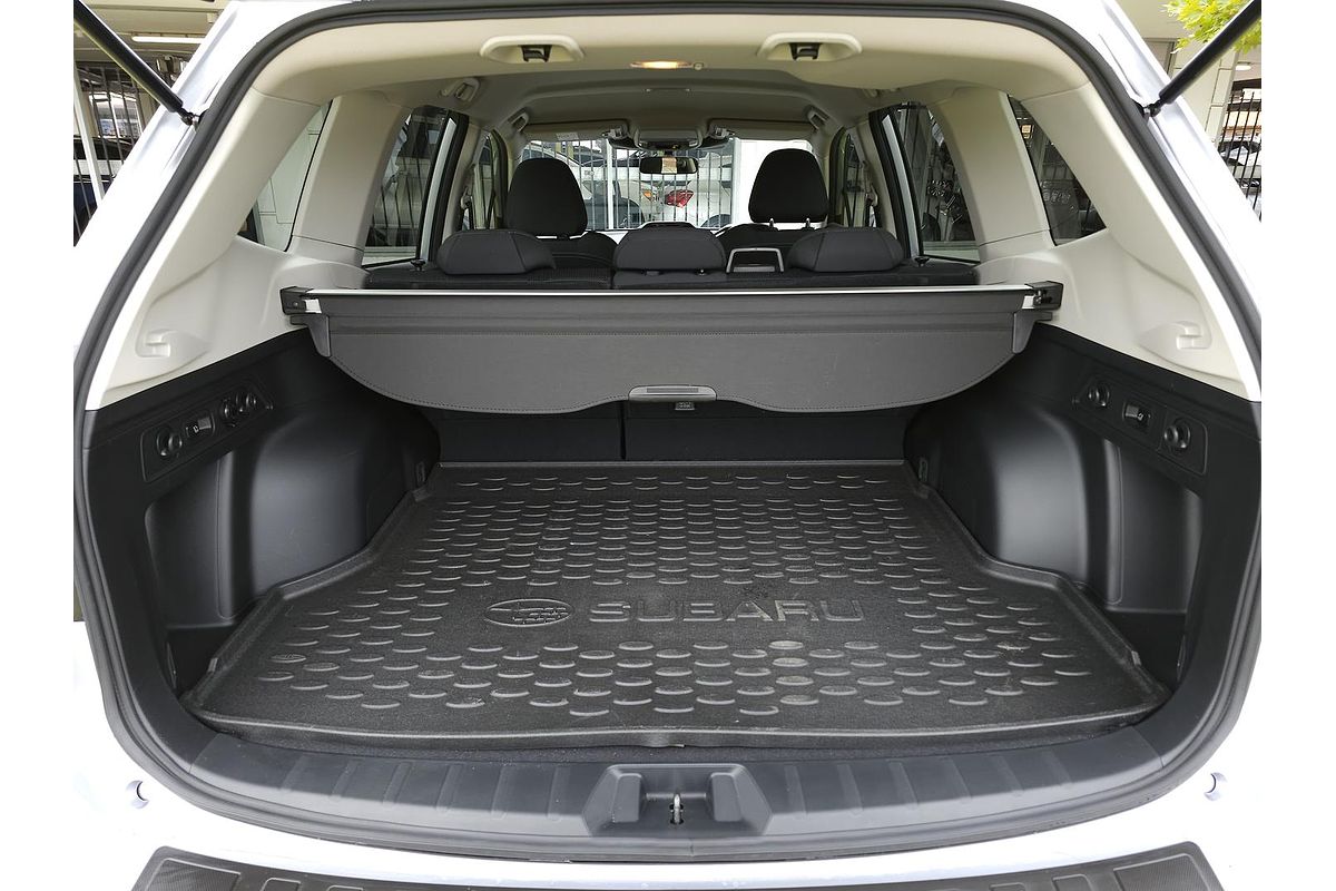 2024 Subaru Forester 2.5i-L S5