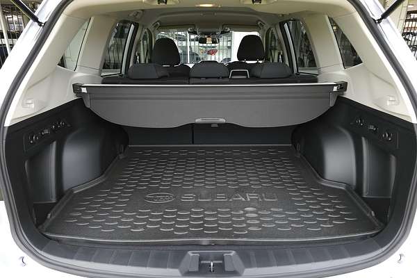 2024 Subaru Forester 2.5i-L S5