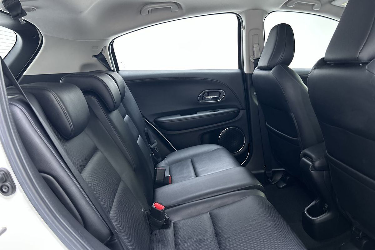 2019 Honda HR-V VTi-S