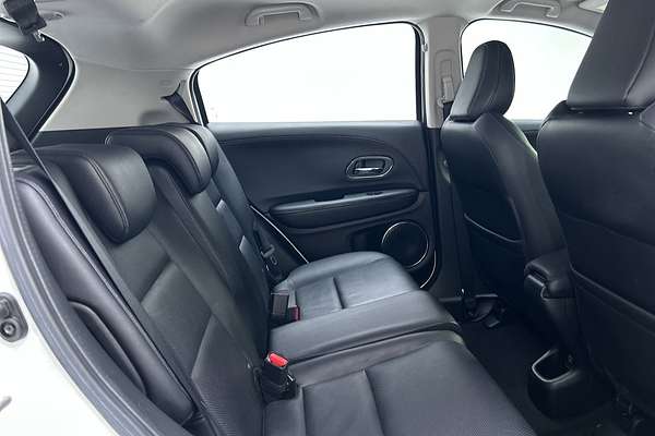 2019 Honda HR-V VTi-S