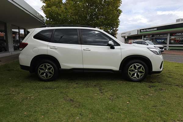 2019 Subaru Forester 2.5i S5