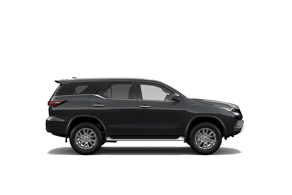 2025 Toyota Fortuner Crusade GUN156R