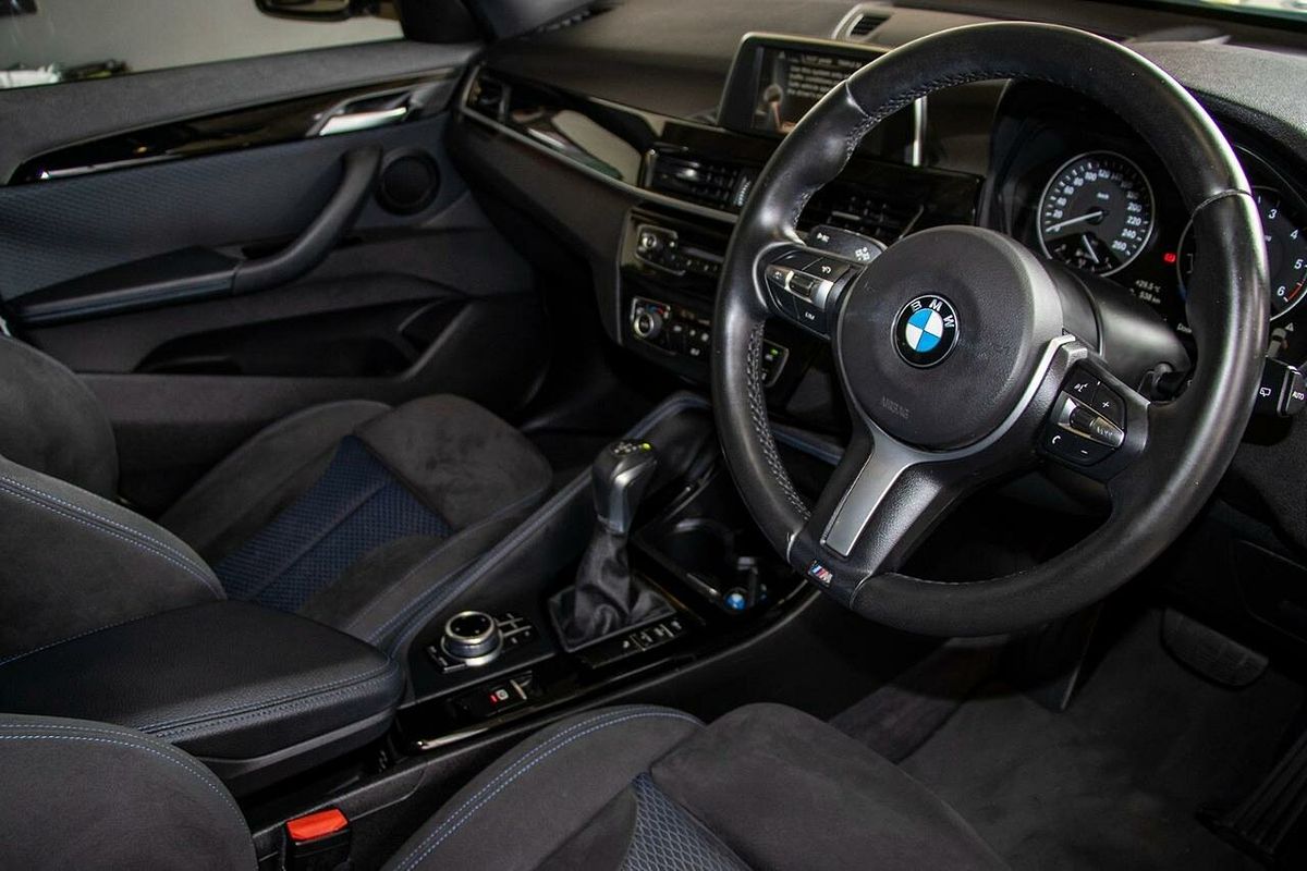 2017 BMW X1 sDrive18d F48