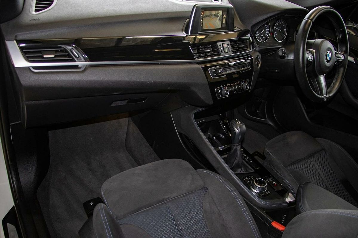 2017 BMW X1 sDrive18d F48